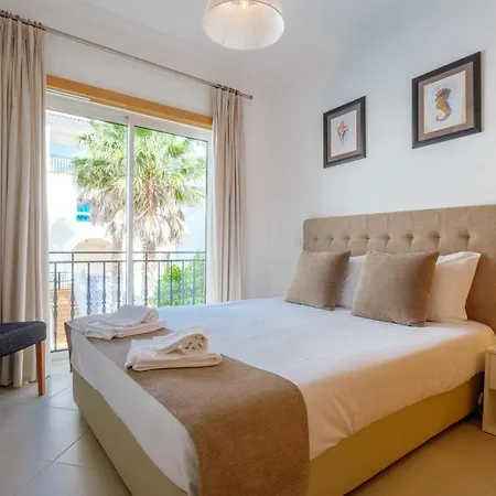 Townhouse T4 Vista Mar * Obidos