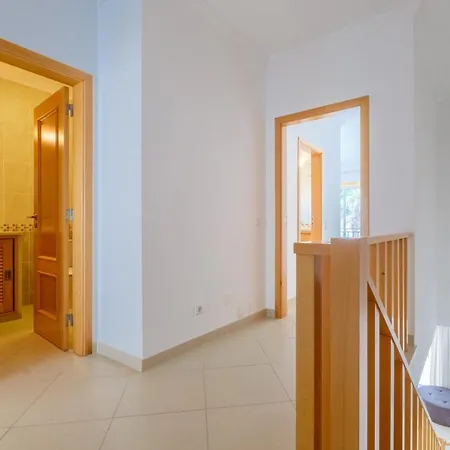Townhouse T4 Vista Mar Holiday home *